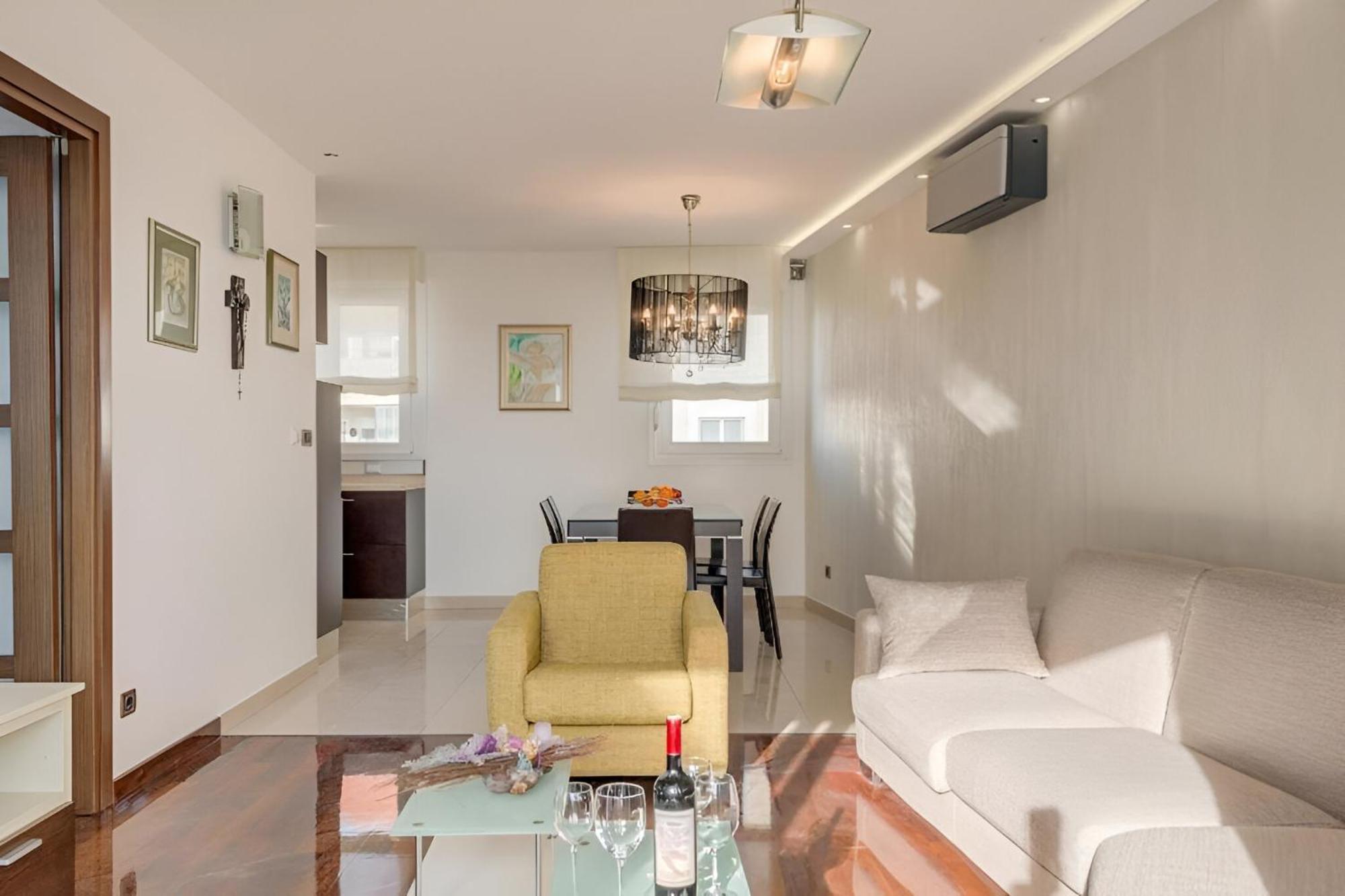 Seascape Apartment สปลิท ภายนอก รูปภาพ